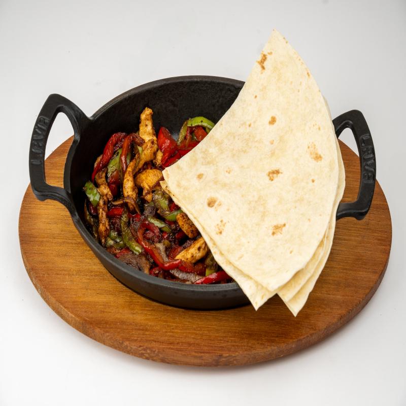 Tavuklu Fajita