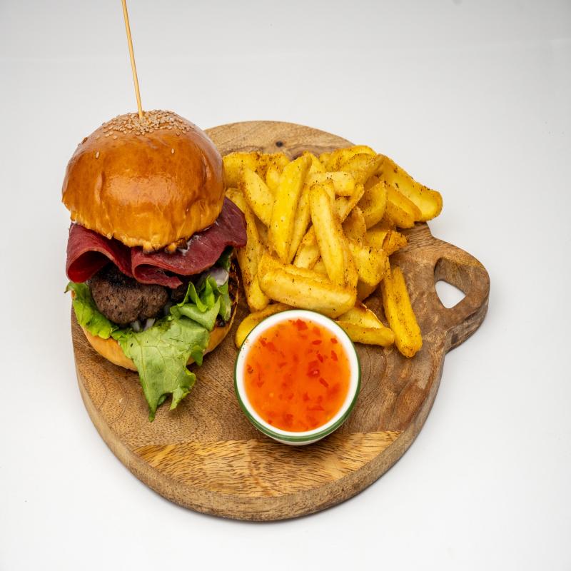 Füme Kaburga Burger